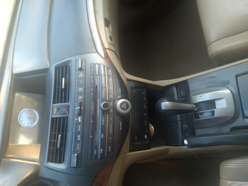 Honda Accord • 2011 • 102,086 km 9