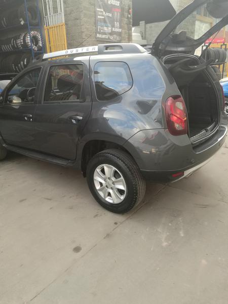 Renault Duster • 2017 • 64,000 km 9