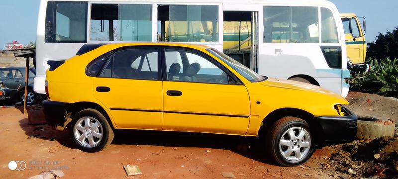 Toyota Corolla • 2013 • 222,000 km 1