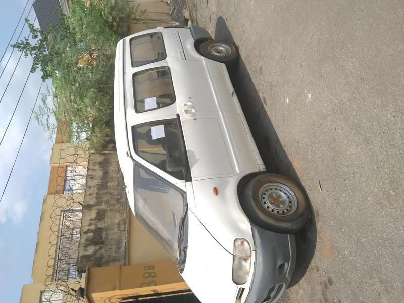 Nissan Vanette Cargo • 2005 • 353,181 km 1