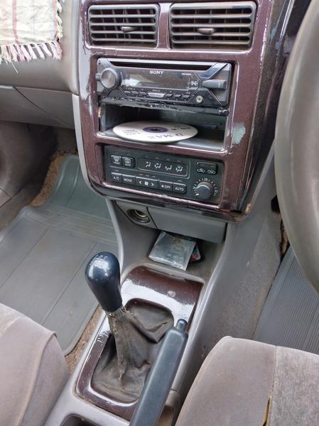 Toyota Corona • 2000 • 112,000 km 4