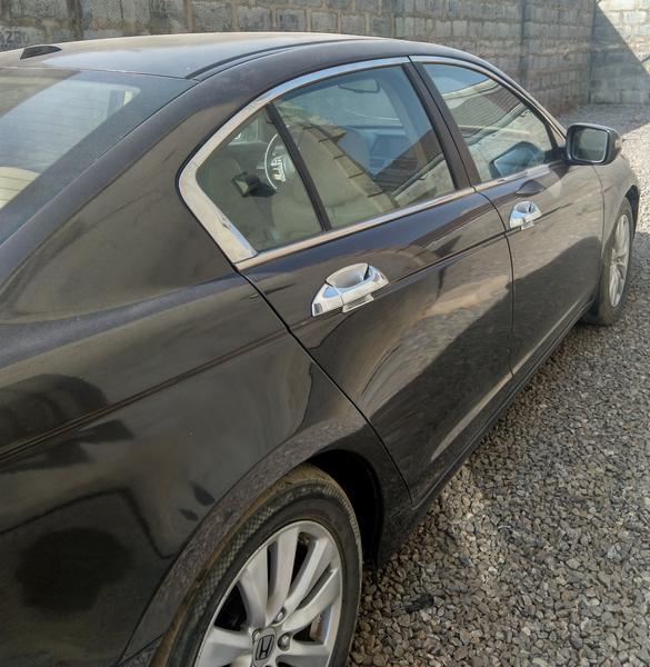 Honda Accord • 2011 • 102,086 km 2