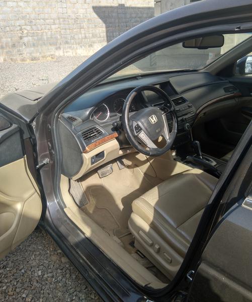 Honda Accord • 2011 • 102,086 km 11