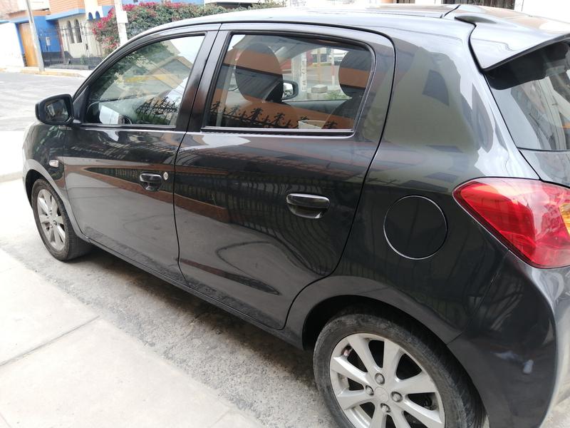 Mitsubishi Mirage • 2014 • 36,000 km 5