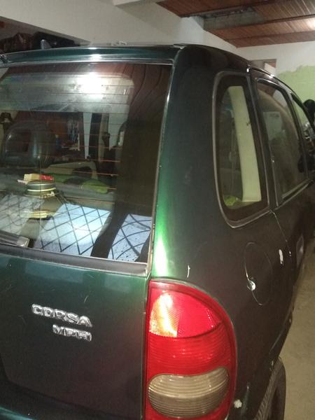 Chevrolet Corsa • 1997 • 156,000 km 9