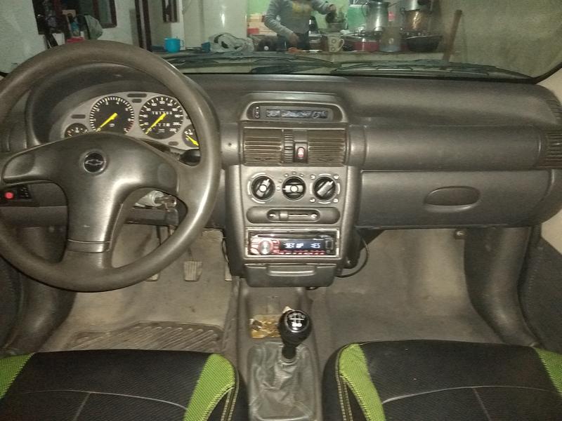 Chevrolet Corsa • 1997 • 156,000 km 3