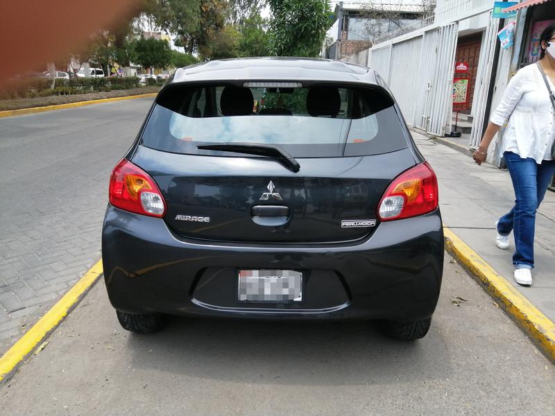 Mitsubishi Mirage • 2014 • 36,000 km 6