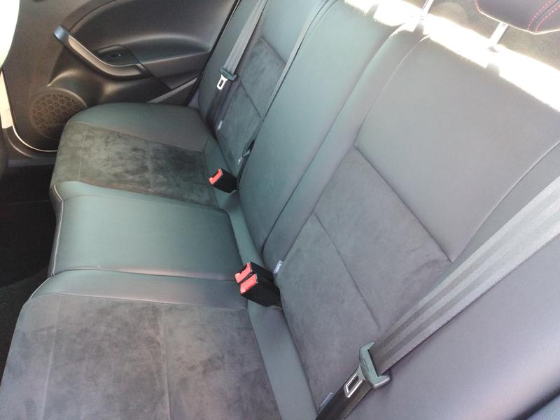 Seat Ibiza • 2015 • 71,900 km 2