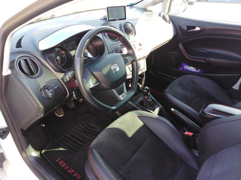 Seat Ibiza • 2015 • 71,900 km 4