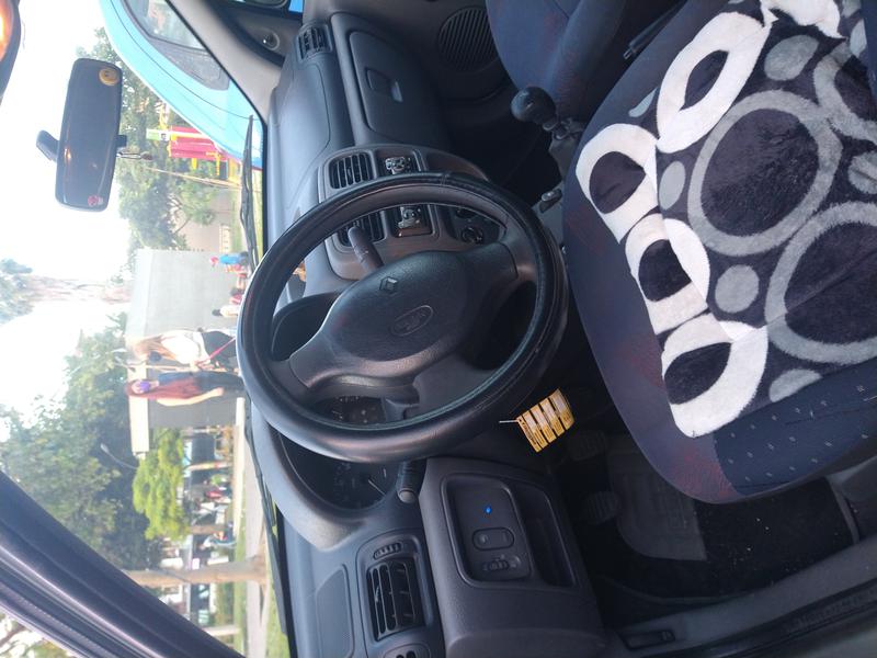 Renault Symbol • 2003 • 188,000 km 8