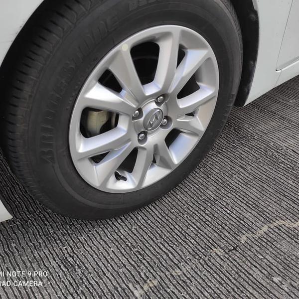 Hyundai Accent • 2014 • 133,000 km 3