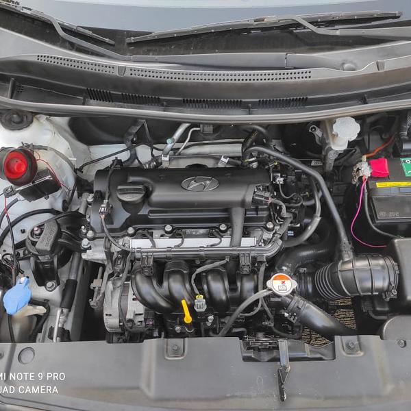 Hyundai Accent • 2014 • 133,000 km 5