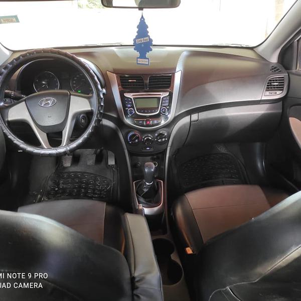 Hyundai Accent • 2014 • 133,000 km 2