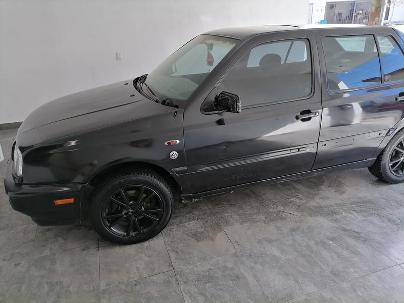 Volkswagen Jetta • 1996 • 189,000 km 17