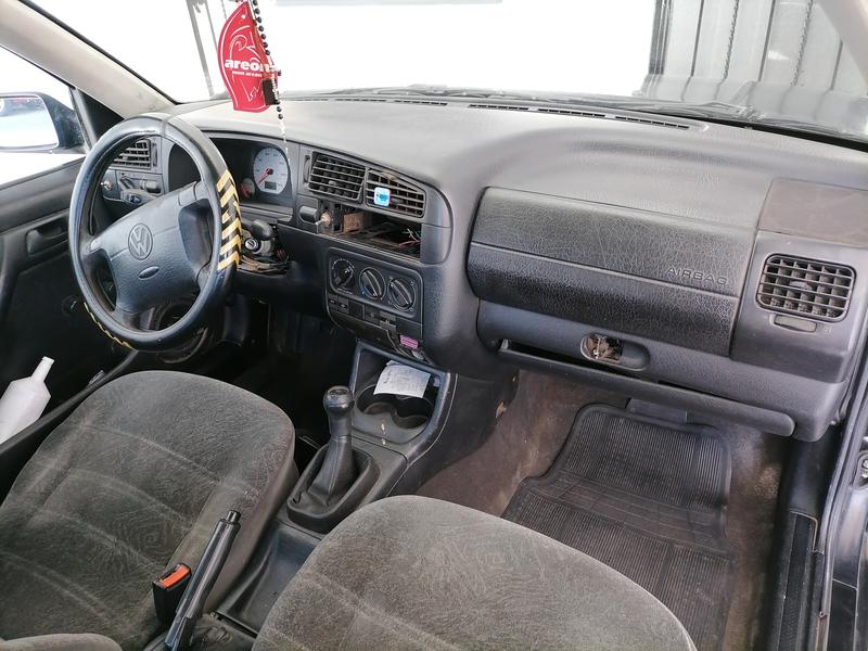 Volkswagen Jetta • 1996 • 189,000 km 6