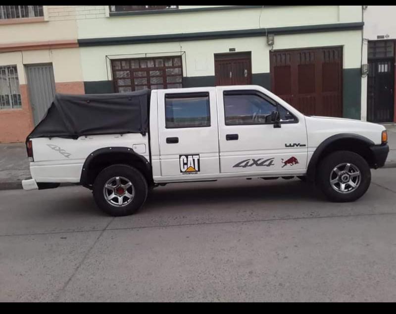 Chevrolet Luv • 1996 • 350,000 km 1