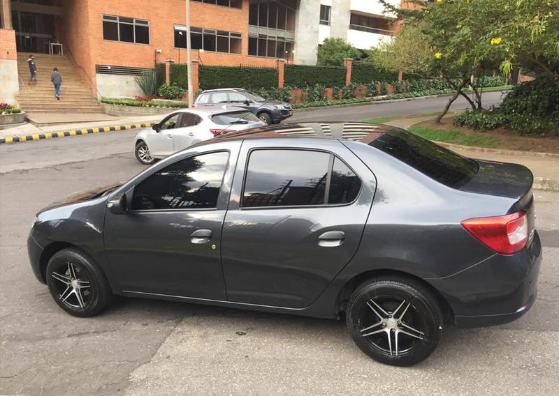 Renault Logan • 2019 • 33,000 km 1