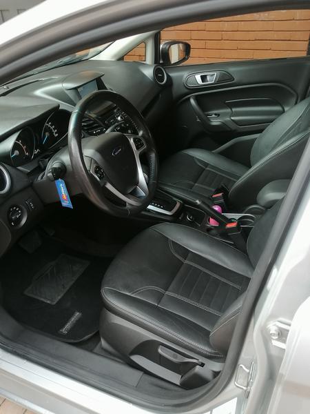 Ford Fiesta • 2016 • 57,361 km 5