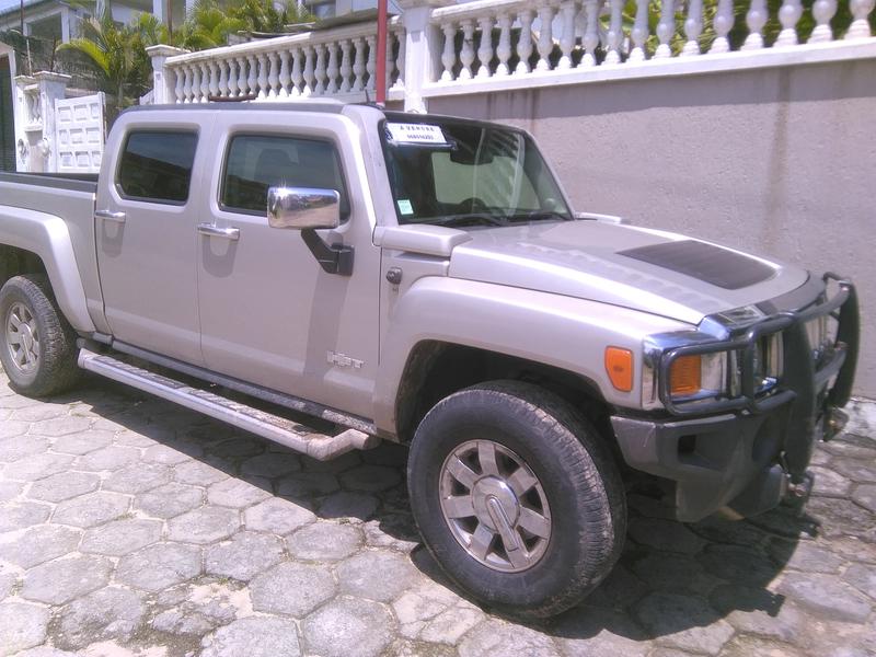 Hummer H3 • 2015 • 5,232 km 1