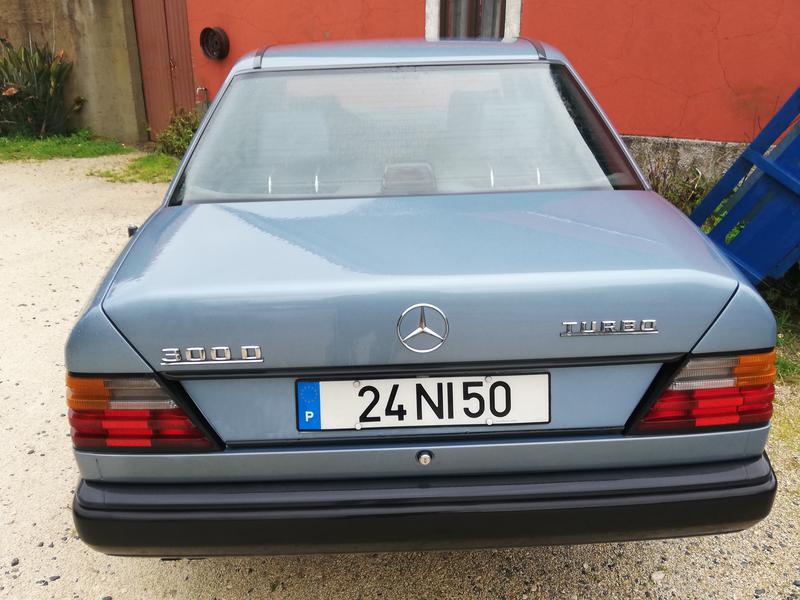 Mercedes-Benz 124 • 1987 • 400,000 km 4