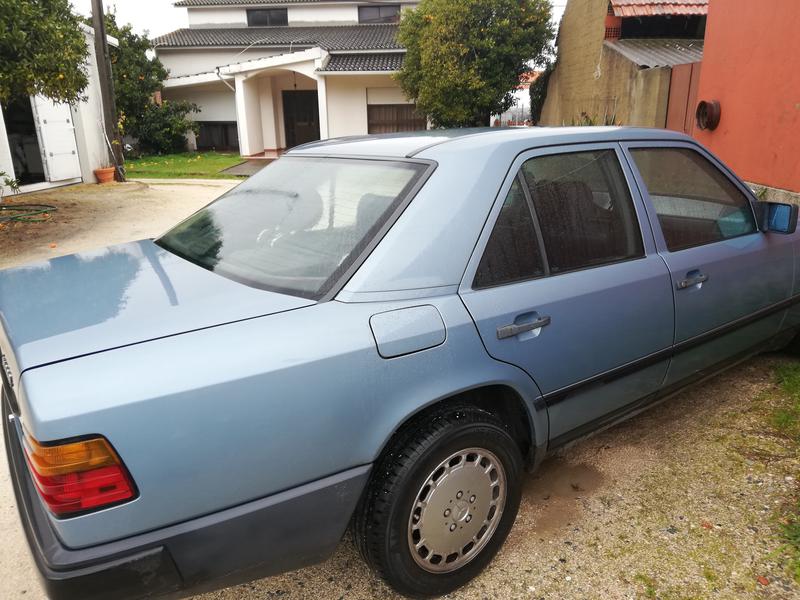 Mercedes-Benz 124 • 1987 • 400,000 km 6