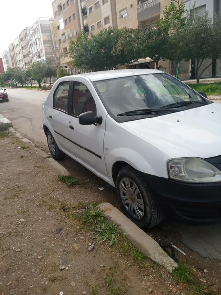 Dacia Logan • 2009 • 130,000 km 4