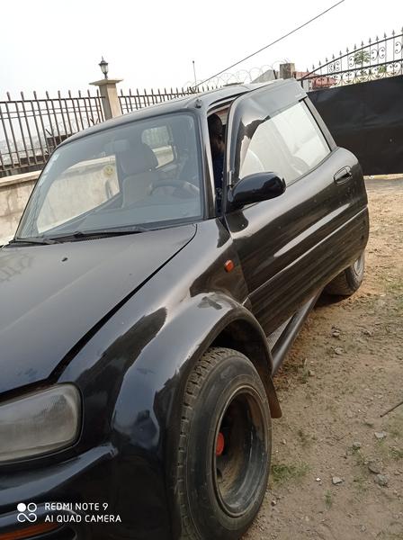 Toyota 4 Runner Limited • 1998 • 219,999 km 5