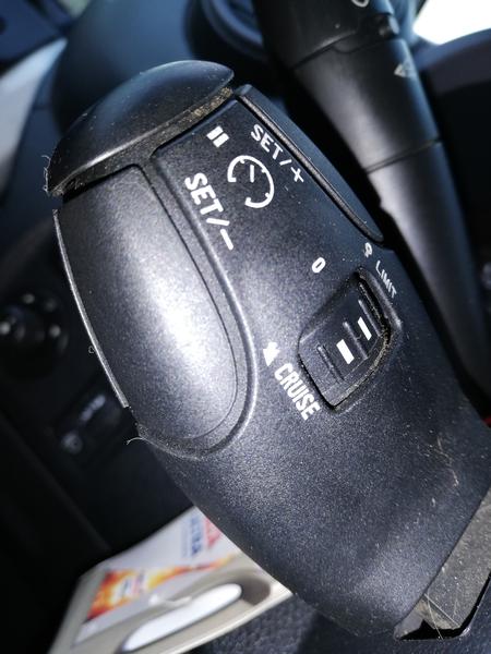 Peugeot 1007 • 2016 • 187 km 3