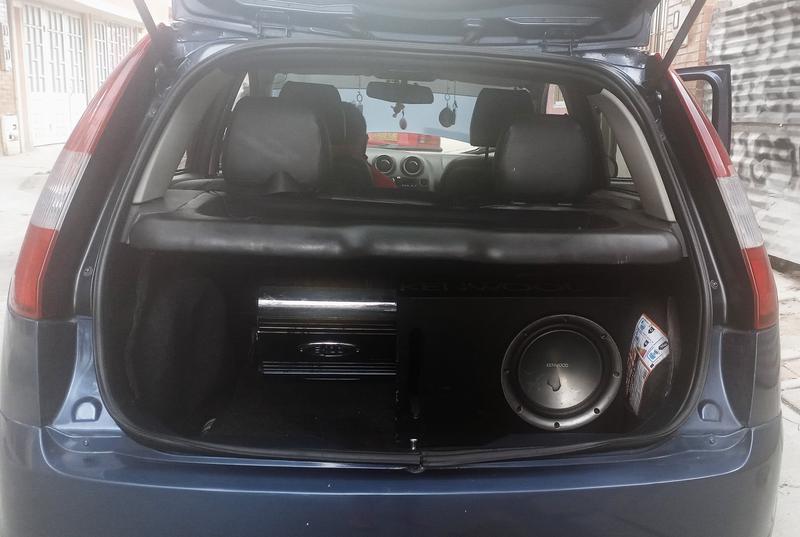 Ford Fiesta • 2005 • 115,000 km 9