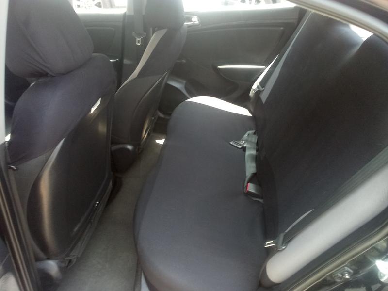 Hyundai Accent • 2017 • 200,000 km 3