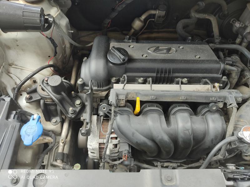 Hyundai Accent • 2012 • 93,332 km 8