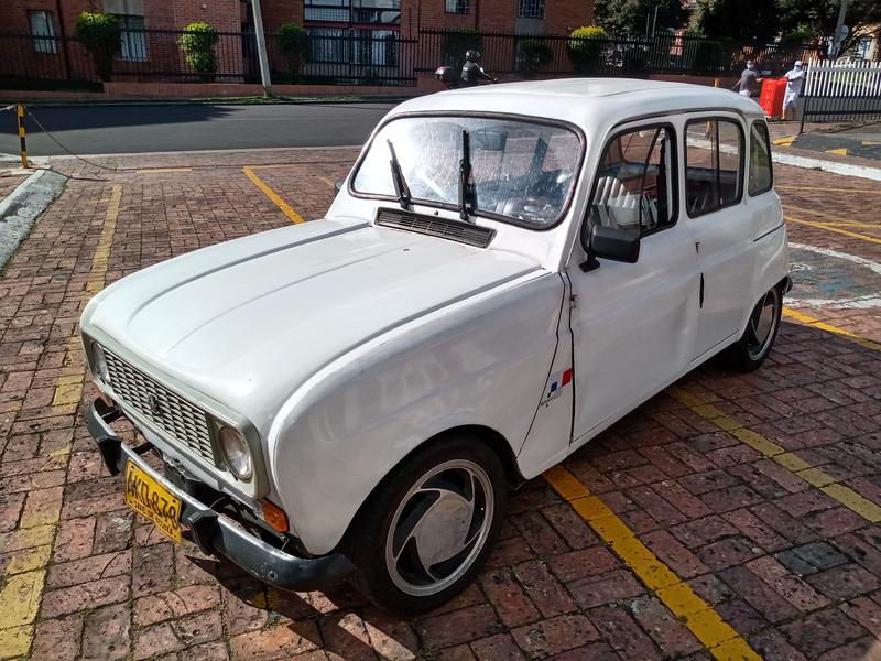 Renault 10 • 1978 • 86,966 km 1