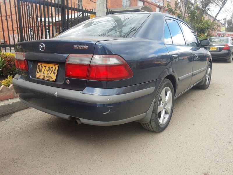 Mazda 626 • 2000 • 225,000 km 1