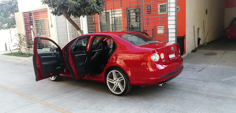 Volkswagen Bora • 2006 • 130,000 km 13