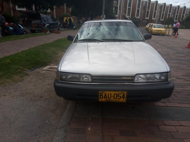 Mazda 626 • 1990 • 285,000 km 5