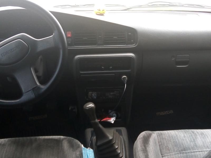 Mazda 626 • 1990 • 285,000 km 4