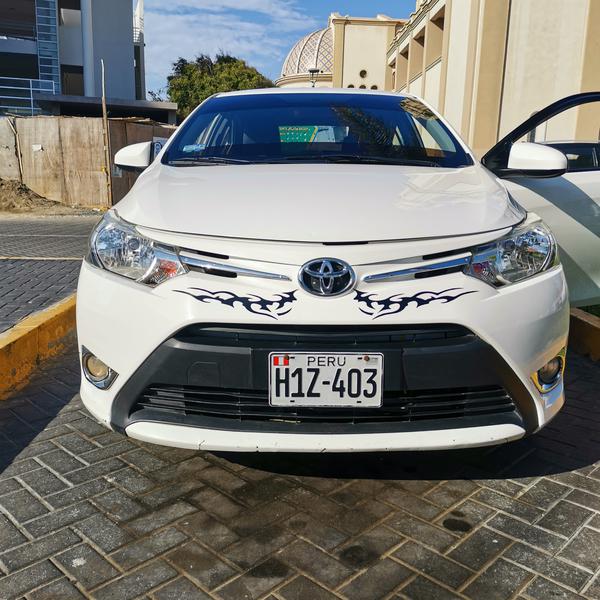 Toyota Yaris • 2015 • 32,000 km 3
