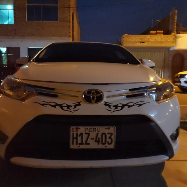Toyota Yaris • 2015 • 32,000 km 6