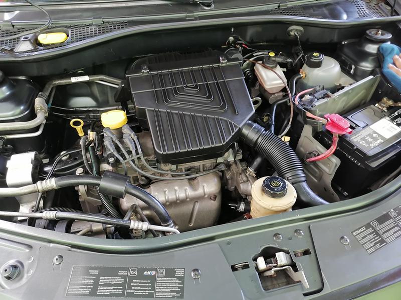 Renault Logan • 2013 • 94,500 km 6