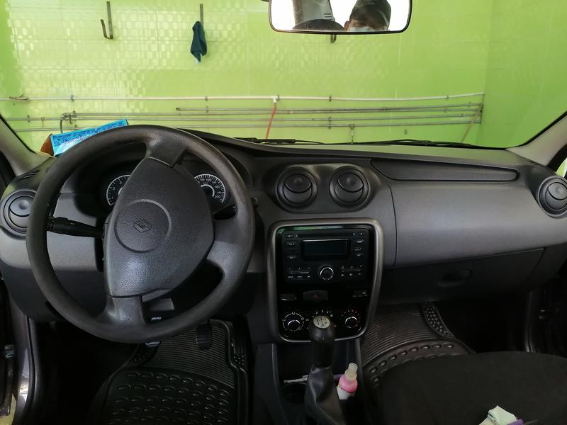 Renault Logan • 2013 • 94,500 km 4