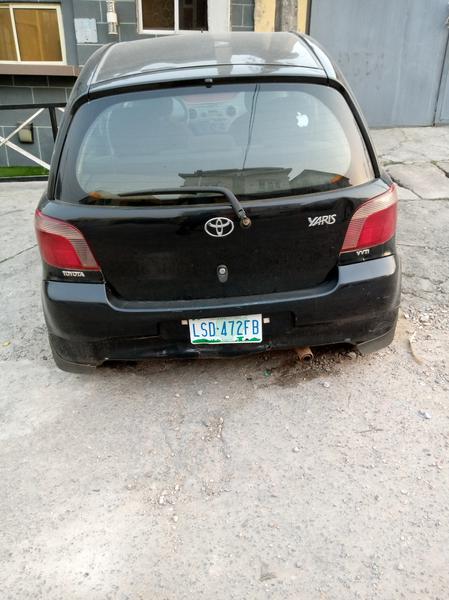 Toyota Yaris • 2004 • 137,000 km 2