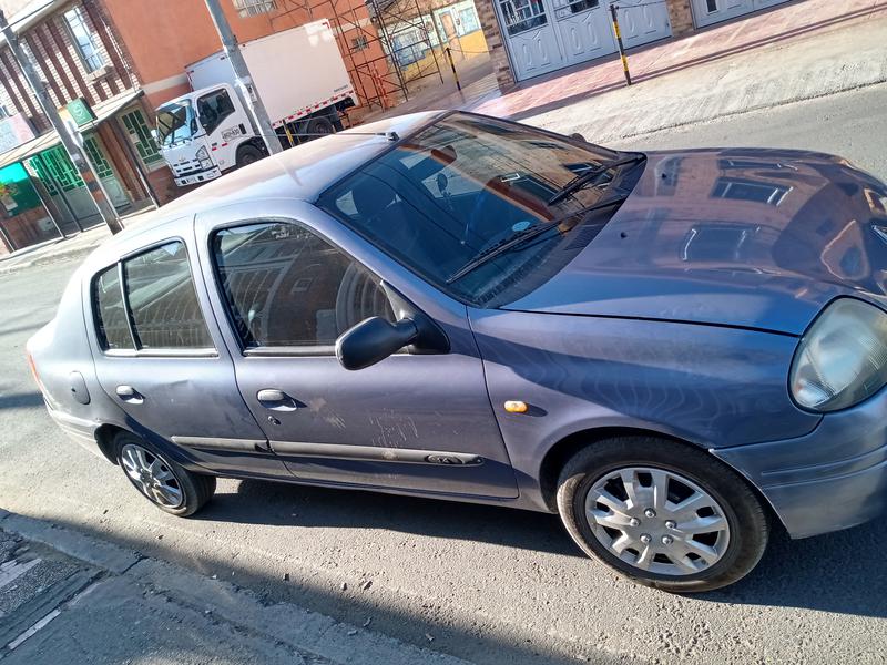 Renault Symbol • 2003 • 17,300 km 6