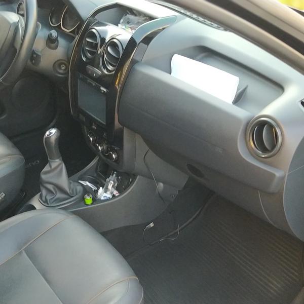 Renault Duster • 2018 • 44,000 km 3