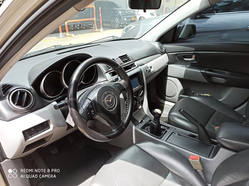 Mazda 3 • 2005 • 214 km 5