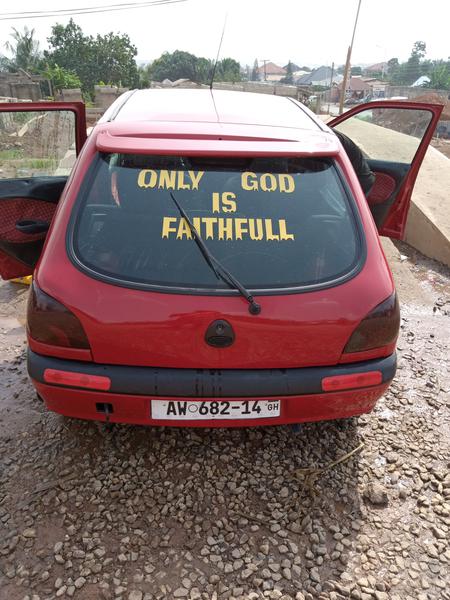 Ford Fiesta • 2005 • 98,523 km 4