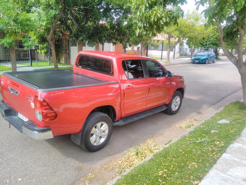 Toyota Hilux • 2017 • 24,000 km 3