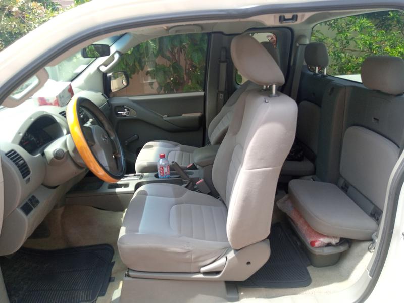 Nissan Frontier • 2012 • 52,257 km 5