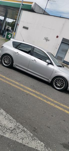 Mazda 3 • 2006 • 122,000 km 5