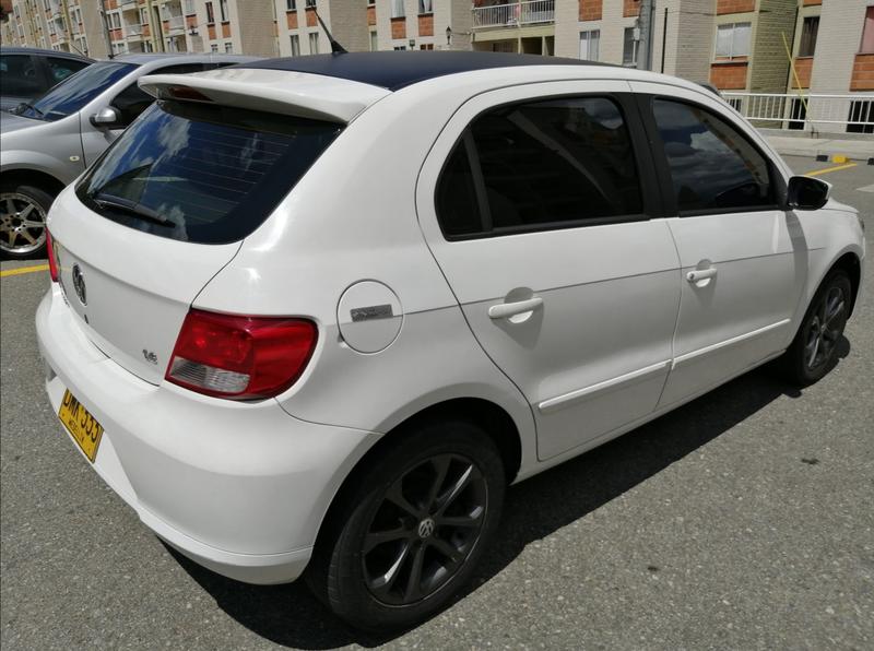 Volkswagen Gol • 2013 • 84,400 km 14