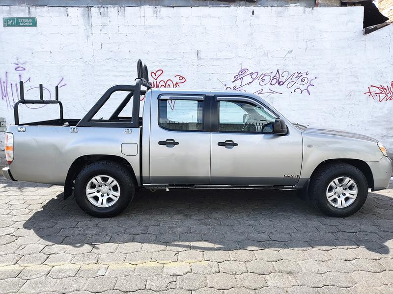 Mazda BT • 2016 • 150,000 km 5
